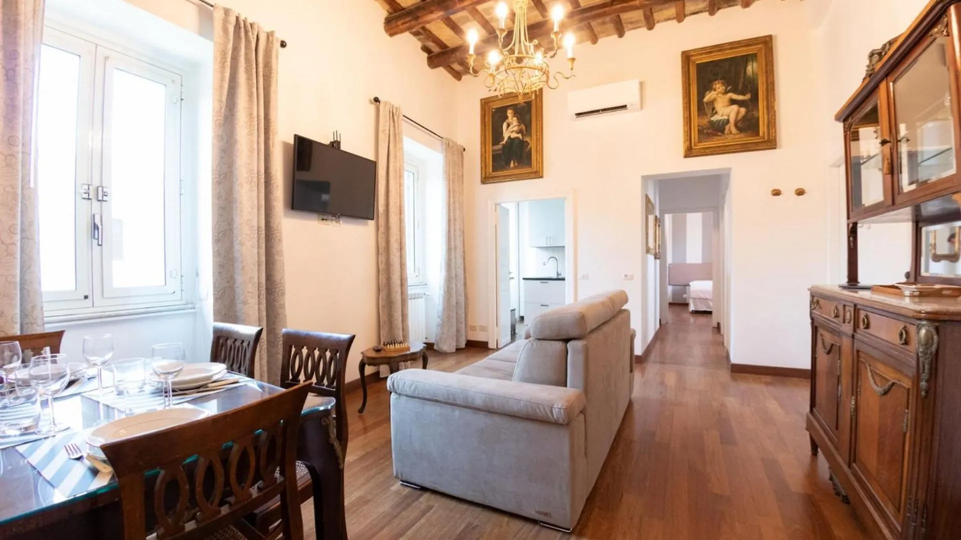 The Best Rent - Spacious Multi-Room Apartment On Via Cavour 罗马