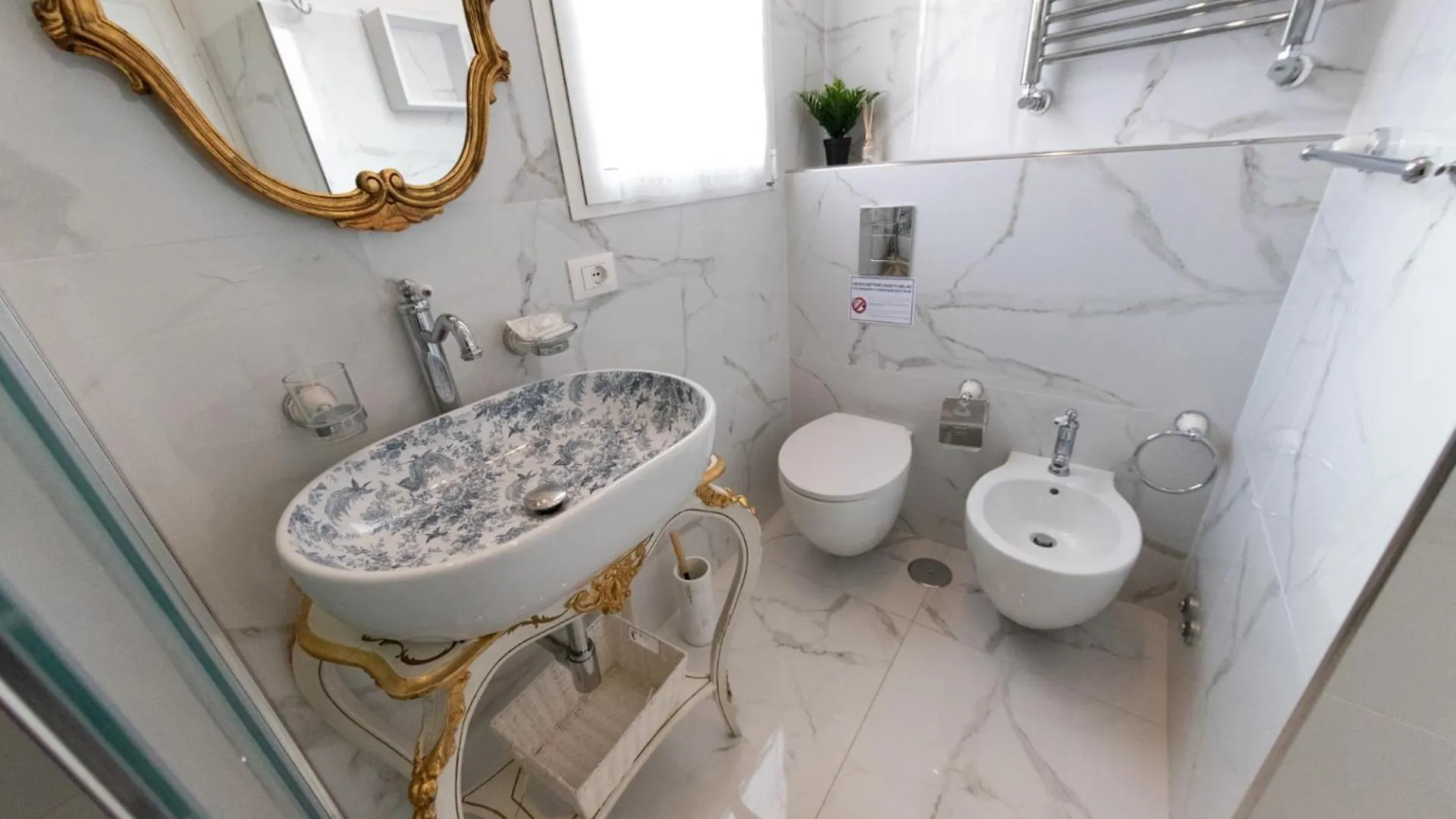 The Best Rent - Spacious Multi-Room Apartment On Via Cavour 罗马 意大利